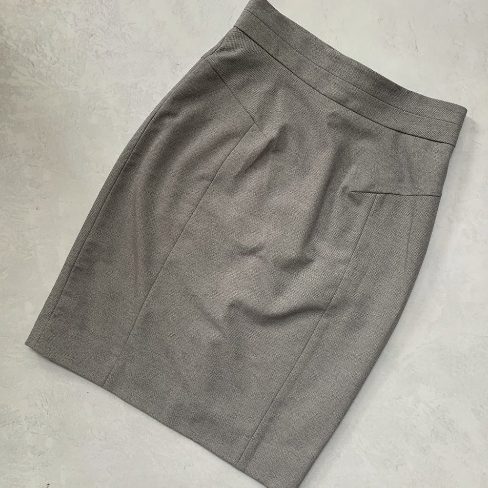 H&M Gray Pencil Skirt